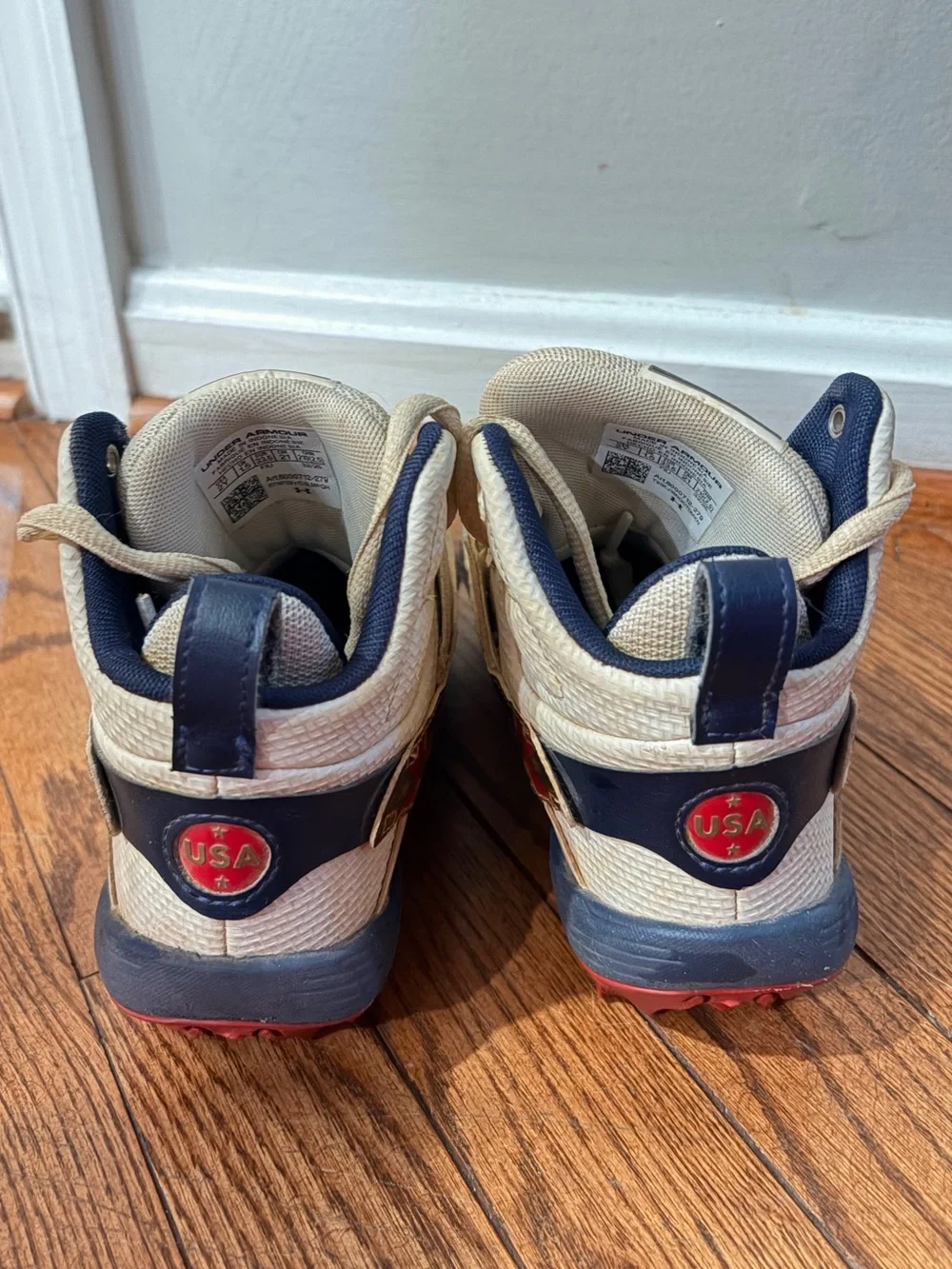 Under Armour Kids' Harper 10 LE RM Mid Baseball Cleats